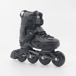 Niños ajustables de bota duro personalizados OEM / ODM Professional Slalom Skate en línea